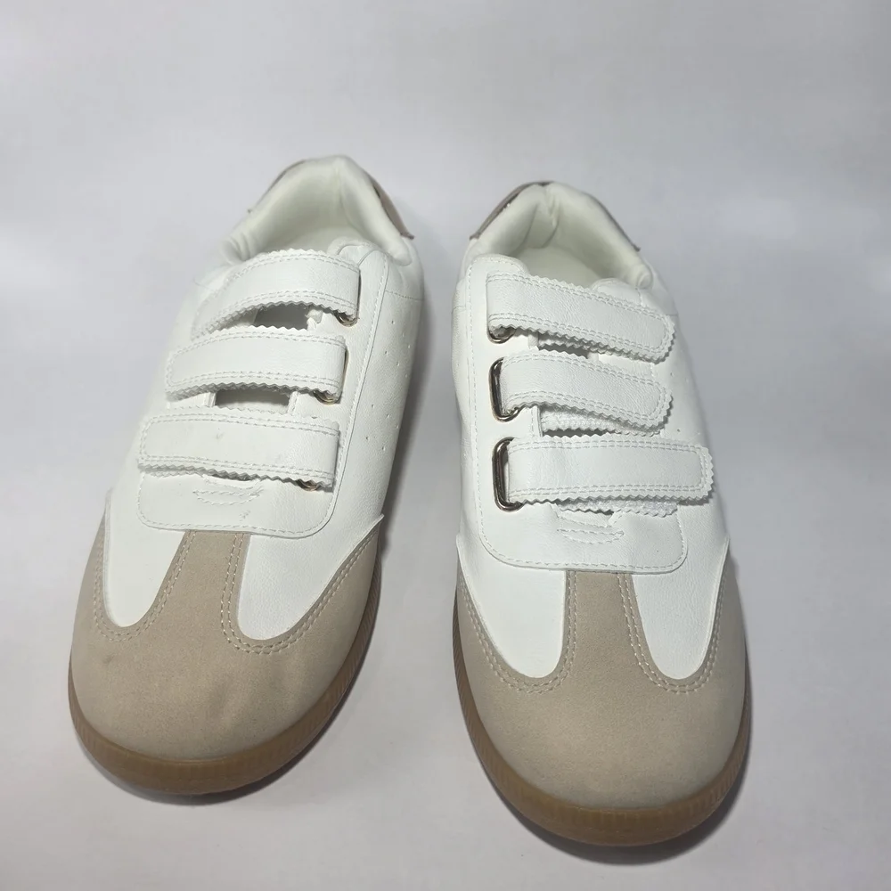 Dolce Vita Women’s Sneakers Size 8 White & Taupe Faux Leather Material NEW
